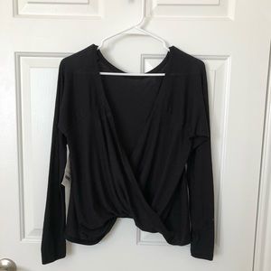 Fabletics - Long Sleeve Tee - Black - XS/4